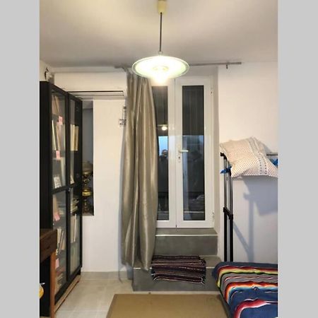 Exarcheia: Independent Ground Floor House. Apartment Athens Luaran gambar